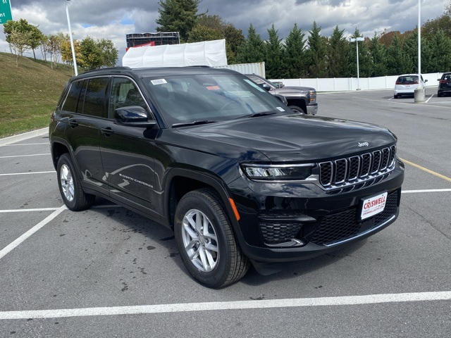 new 2025 Jeep Grand Cherokee car, priced at $36,997
