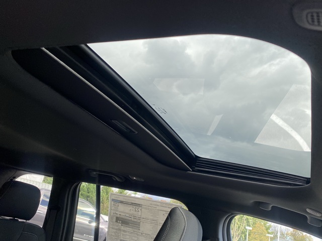 new 2025 Jeep Grand Cherokee car, priced at $36,997