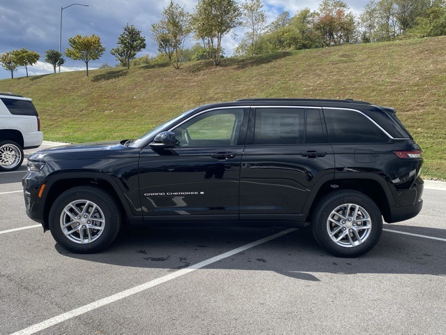 new 2025 Jeep Grand Cherokee car, priced at $36,997