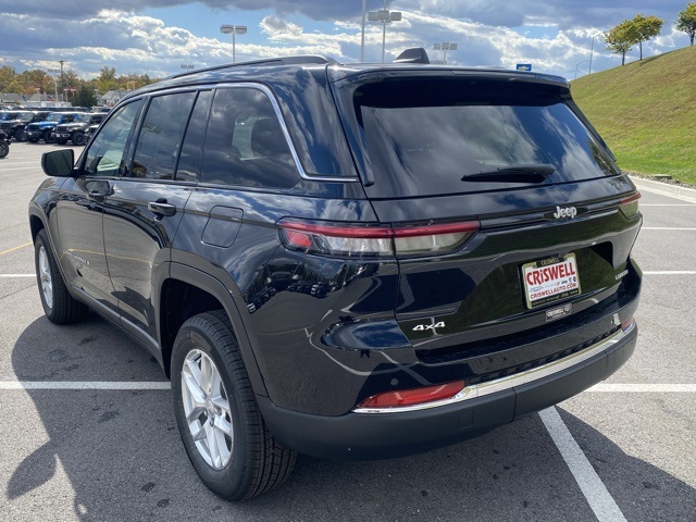 new 2025 Jeep Grand Cherokee car, priced at $36,997