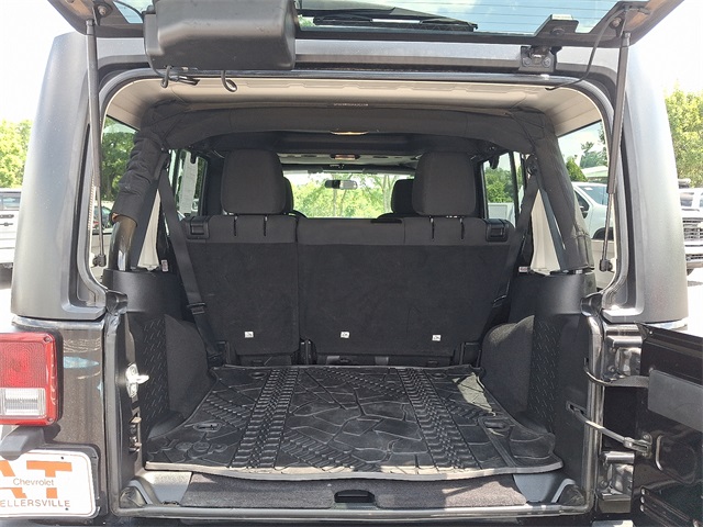 used 2015 Jeep Wrangler car, priced at $15,950