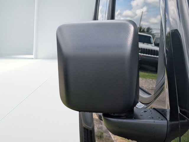 new 2025 Jeep Gladiator car, priced at $32,940