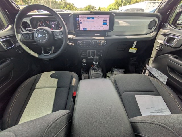 new 2025 Jeep Gladiator car, priced at $32,940