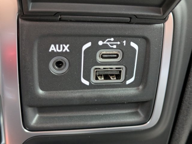 new 2025 Jeep Gladiator car, priced at $32,940