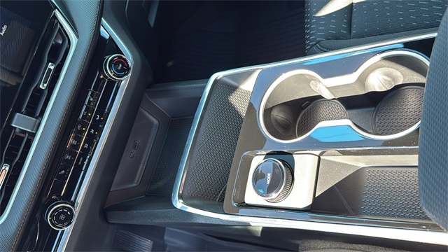 new 2026 Chevrolet Equinox car, priced at $30,820