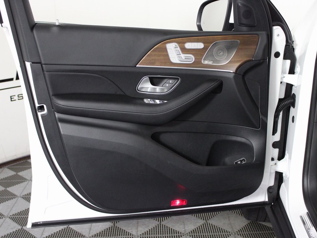 used 2025 Mercedes-Benz GLE car, priced at $60,998