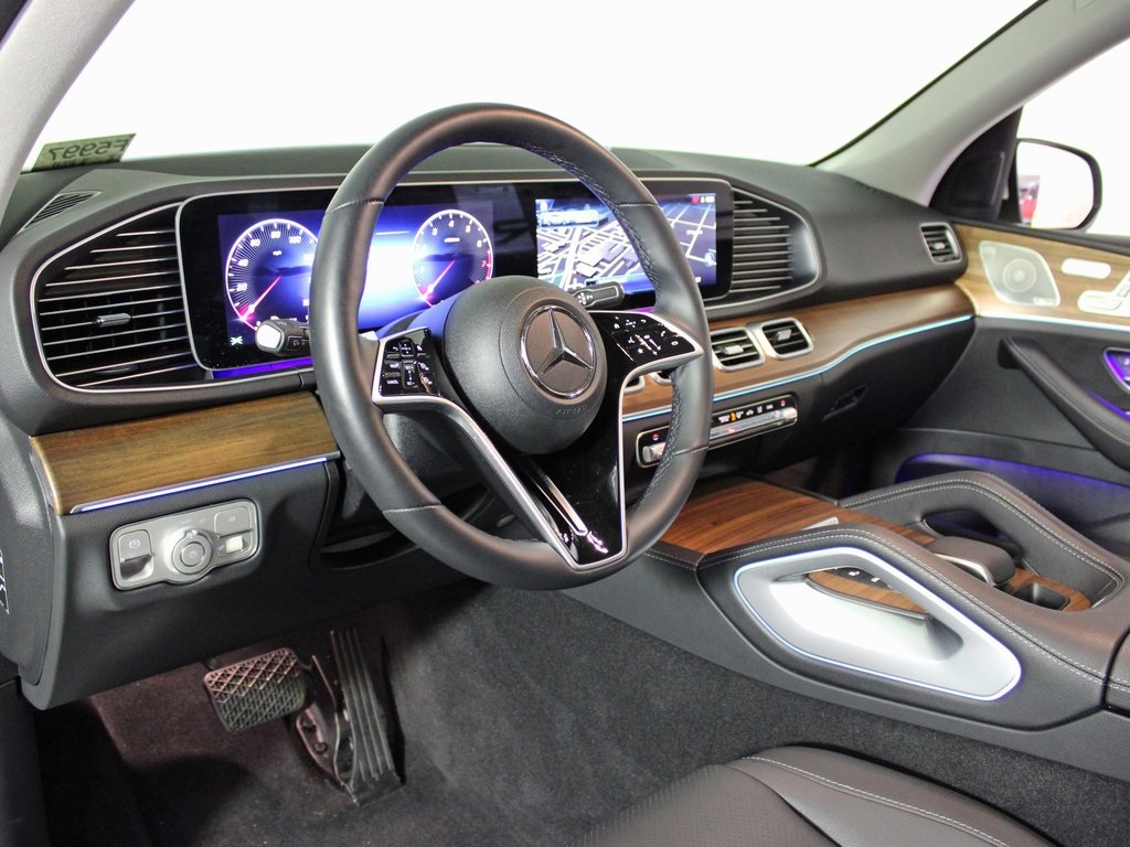used 2025 Mercedes-Benz GLE car, priced at $60,998
