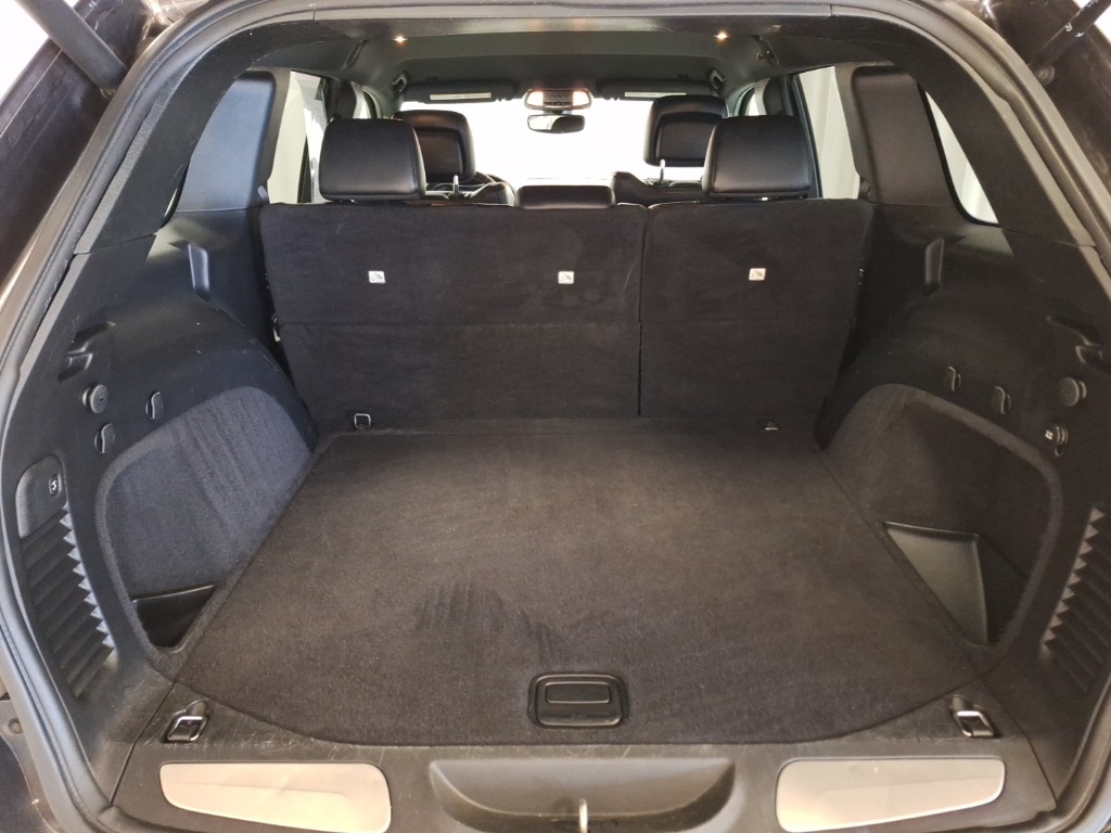 used 2019 Jeep Grand Cherokee car, priced at $18,384