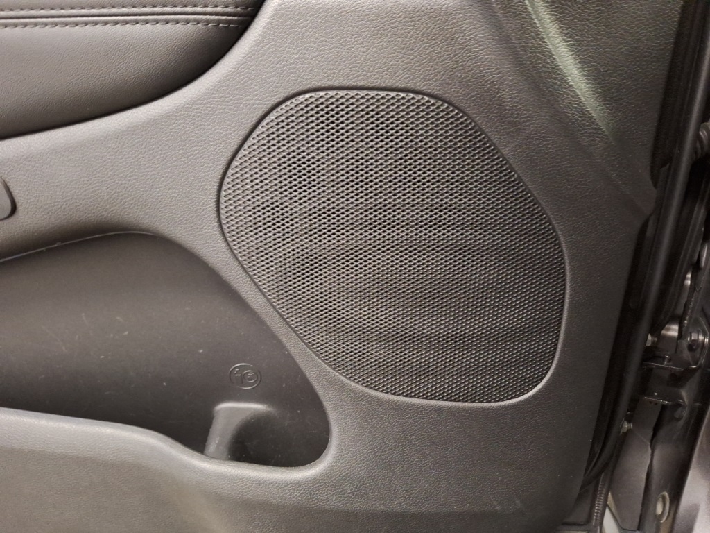 used 2019 Jeep Grand Cherokee car, priced at $18,384