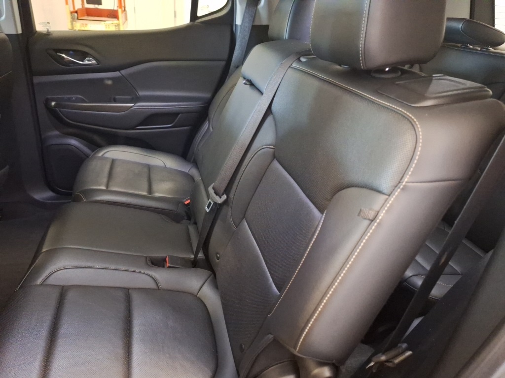 used 2023 GMC Acadia car, priced at $26,617