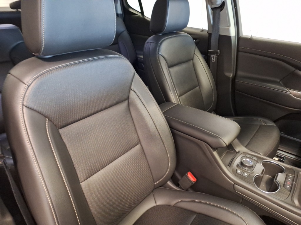 used 2023 GMC Acadia car, priced at $26,617