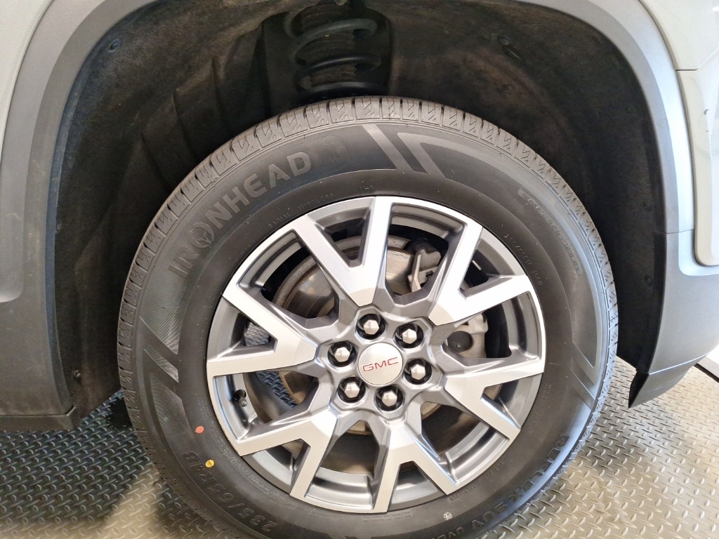 used 2023 GMC Acadia car, priced at $26,617