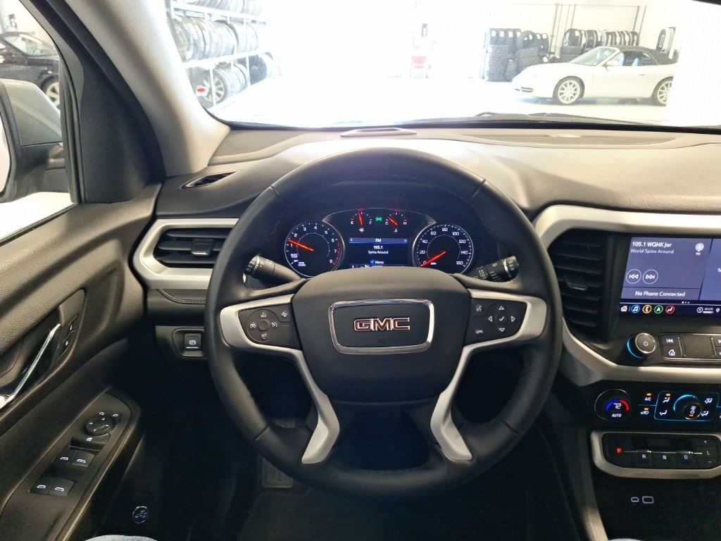 used 2023 GMC Acadia car, priced at $26,617