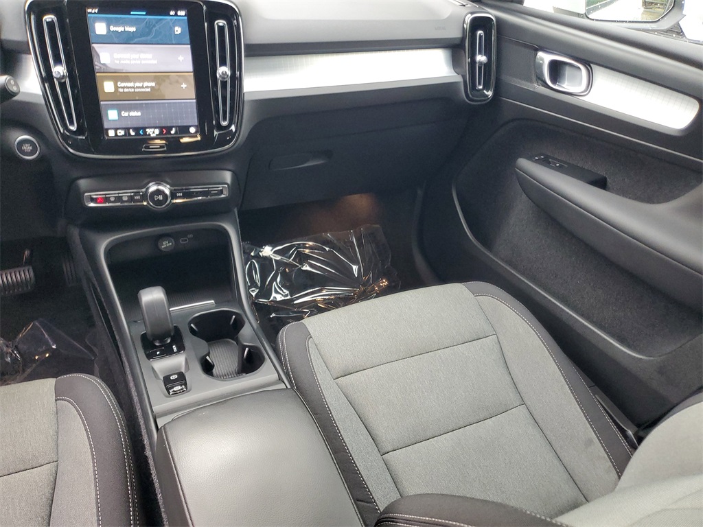 used 2023 Volvo XC40 car, priced at $24,994