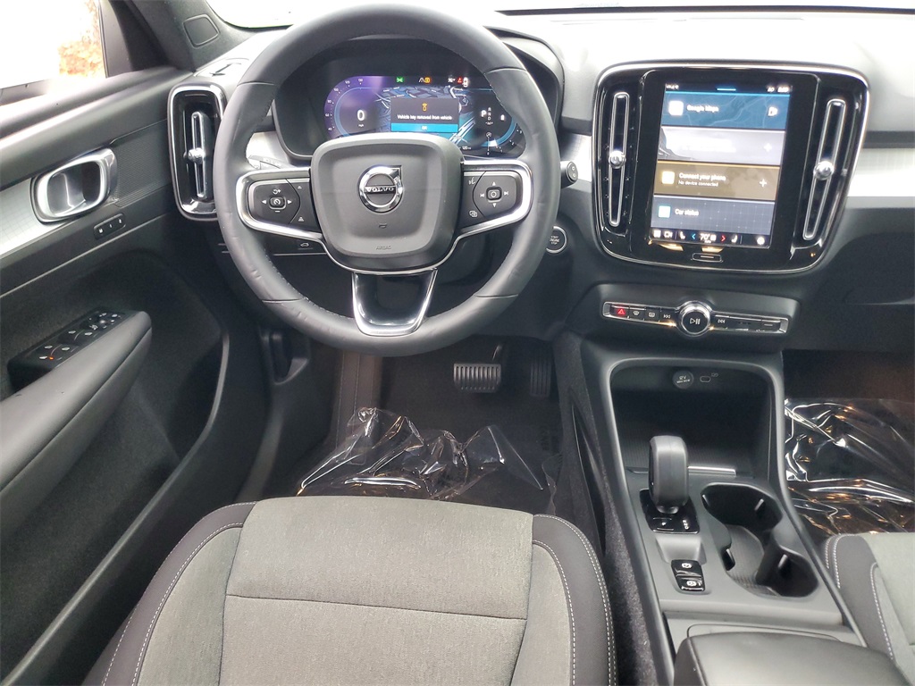 used 2023 Volvo XC40 car, priced at $24,994