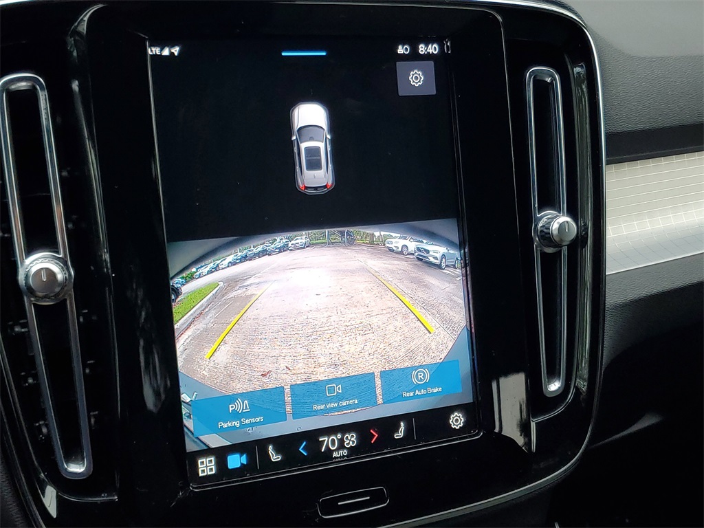 used 2023 Volvo XC40 car, priced at $24,994