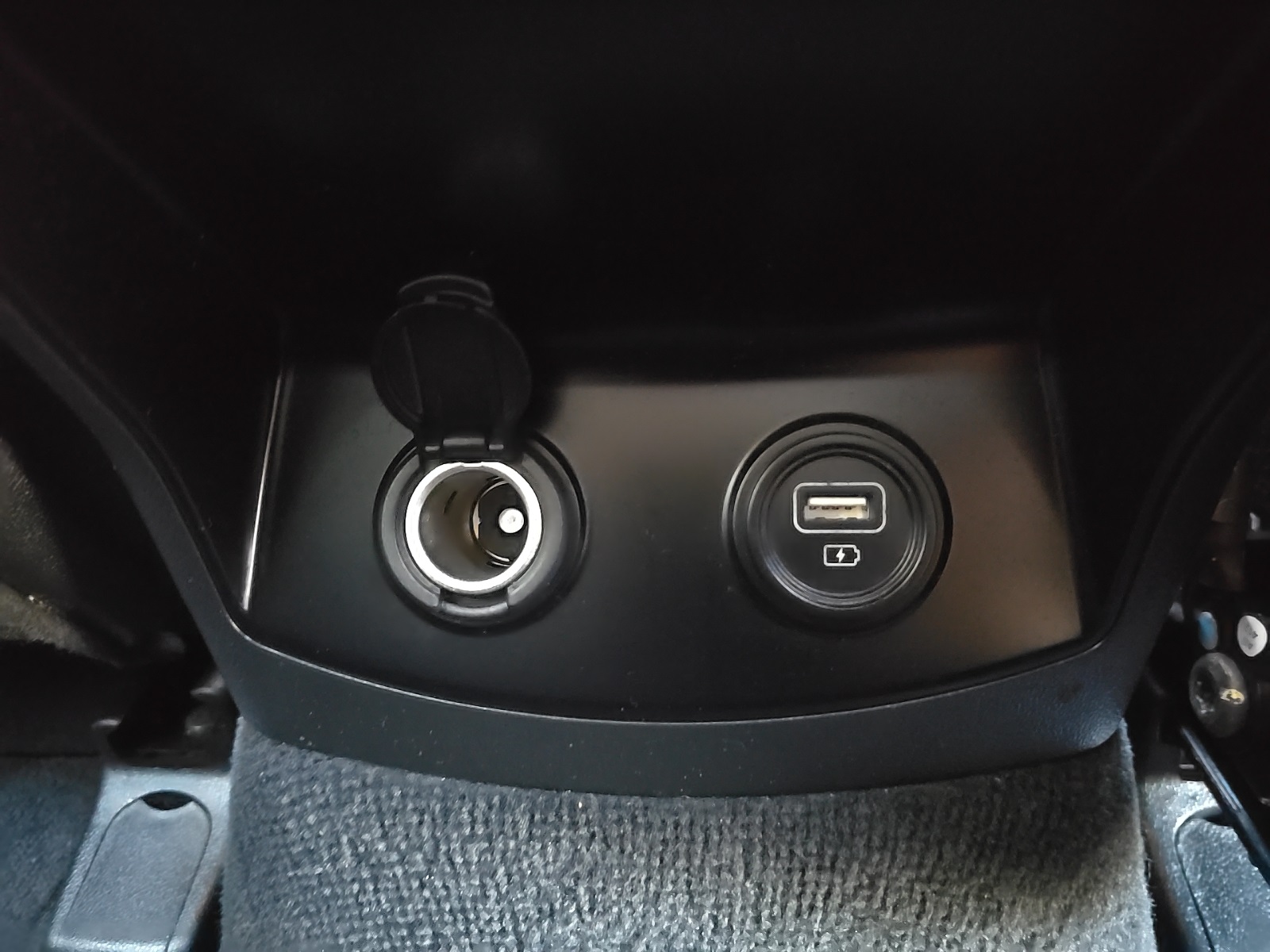 used 2021 Kia Sorento car, priced at $14,800