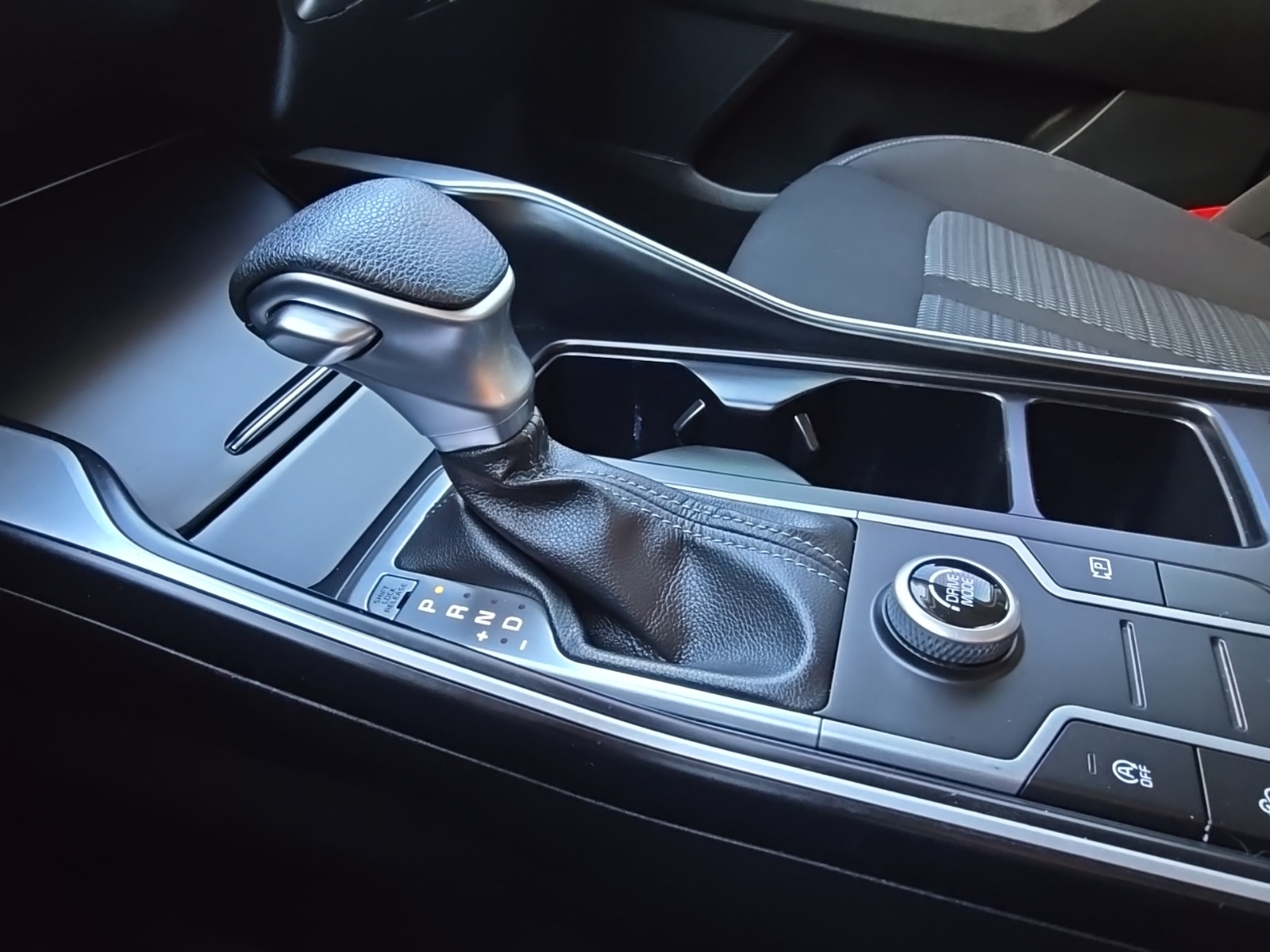 used 2021 Kia Sorento car, priced at $14,800