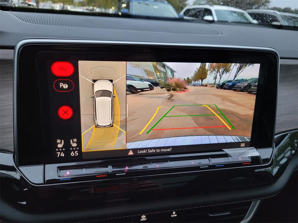 new 2026 Volkswagen Atlas car, priced at $52,181