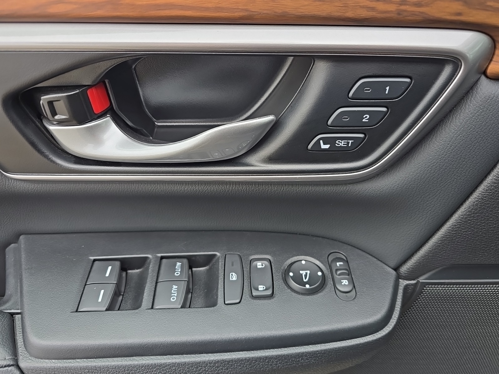 used 2022 Honda CR-V car, priced at $30,000