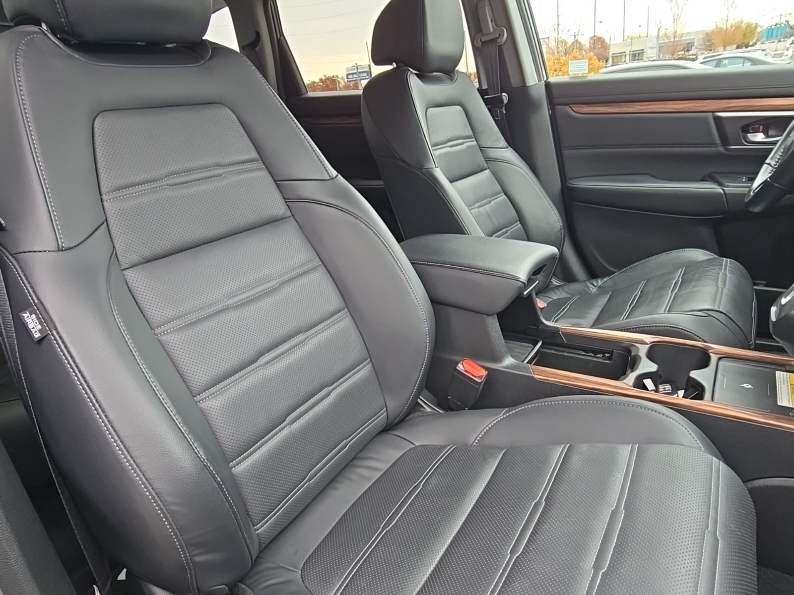 used 2022 Honda CR-V car, priced at $30,000