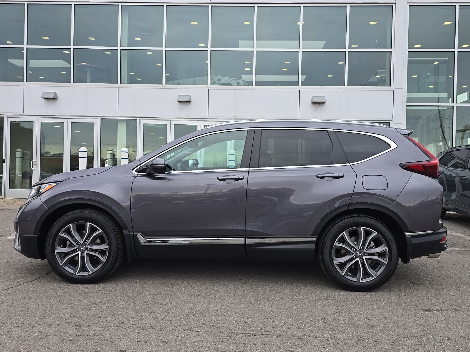 used 2022 Honda CR-V car, priced at $30,000