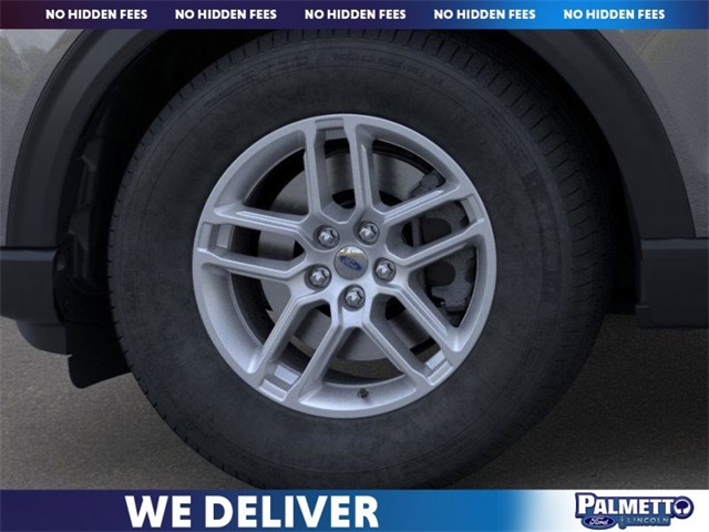 new 2025 Ford Explorer car, priced at $40,765
