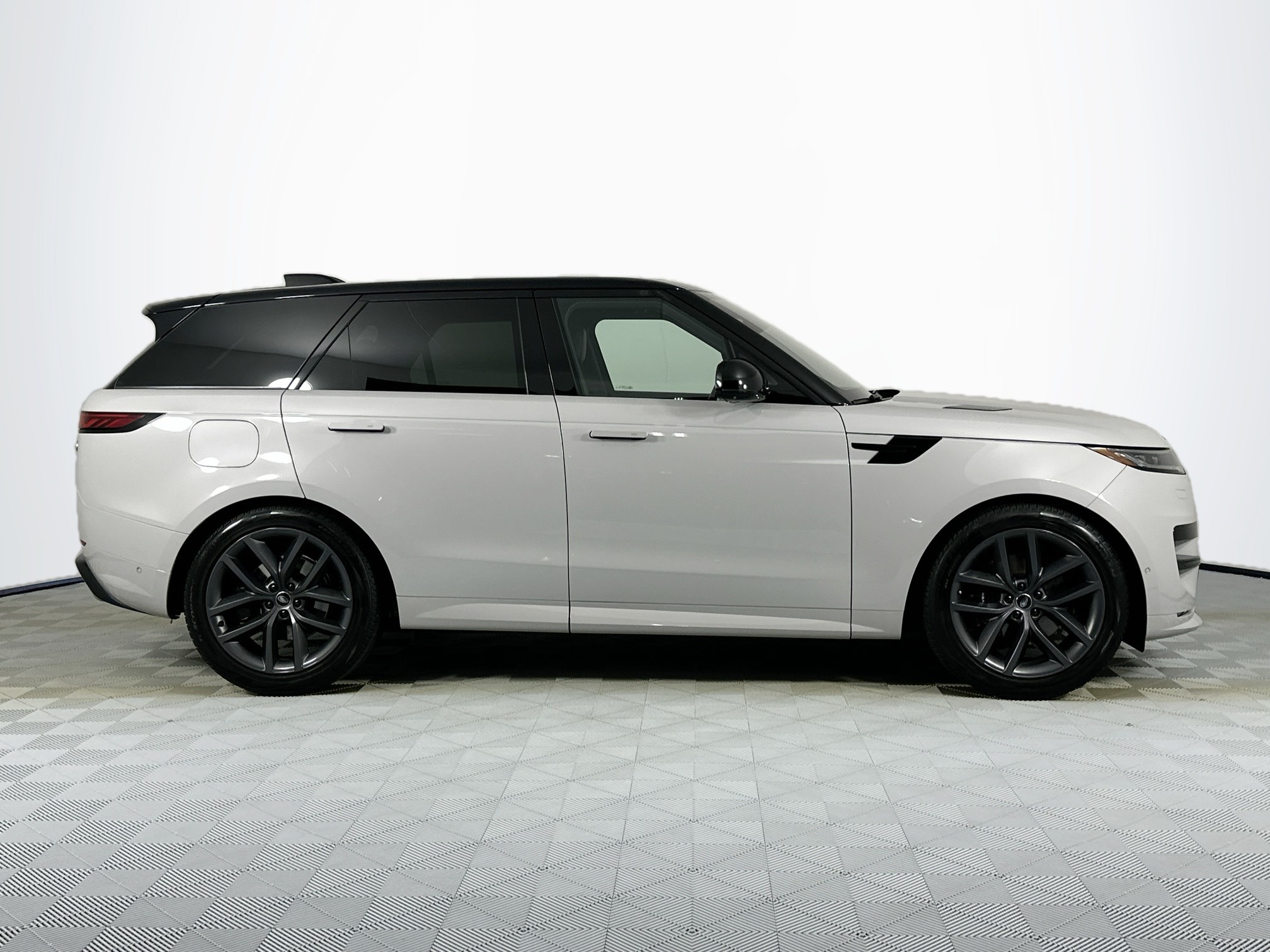 used 2023 Land Rover Range Rover Sport car, priced at $79,995