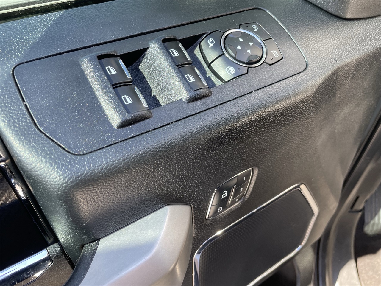 used 2018 Ford F-150 car, priced at $22,999