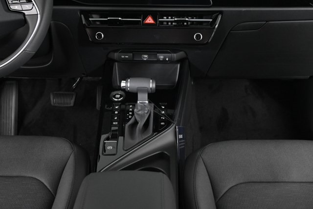 new 2025 Kia Niro car, priced at $33,445