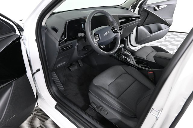 new 2025 Kia Niro car, priced at $33,445