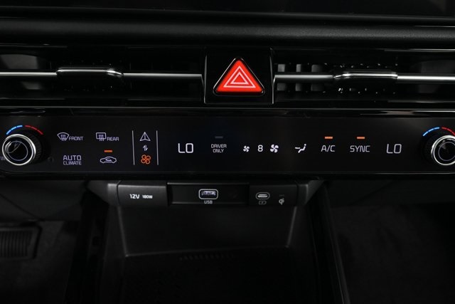new 2025 Kia Niro car, priced at $33,445