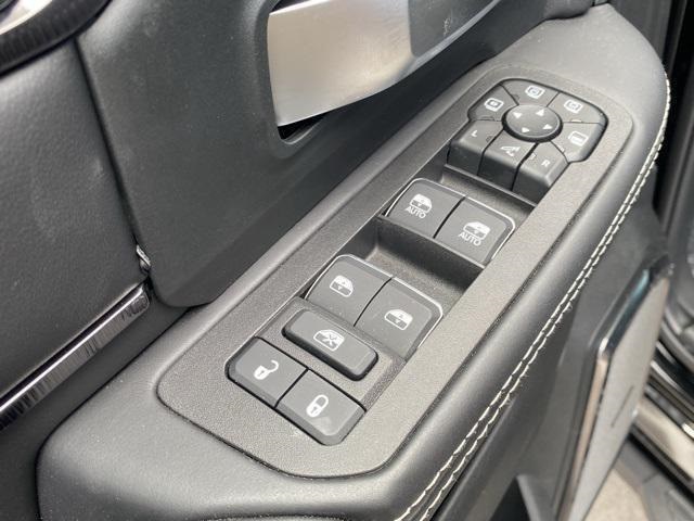 new 2025 Ram 2500 car, priced at $72,922