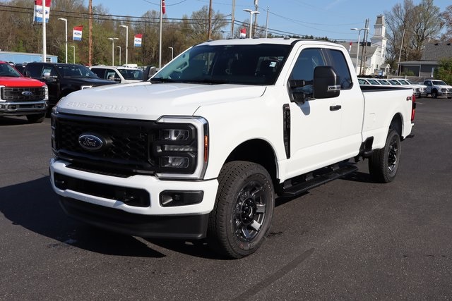 new 2025 Ford F-350SD car, priced at $61,555