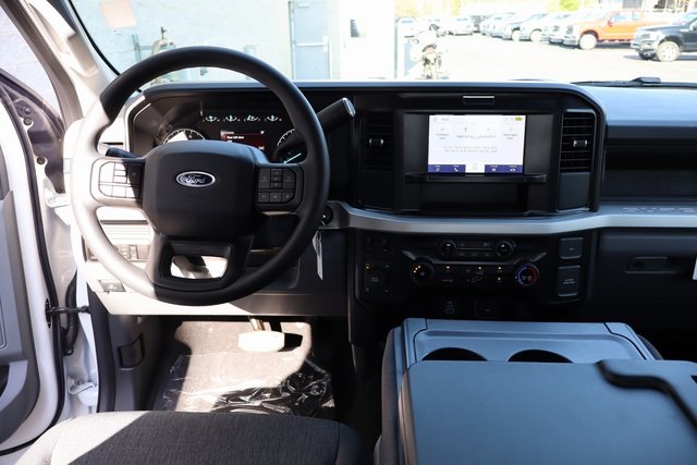 new 2025 Ford F-350SD car, priced at $61,555
