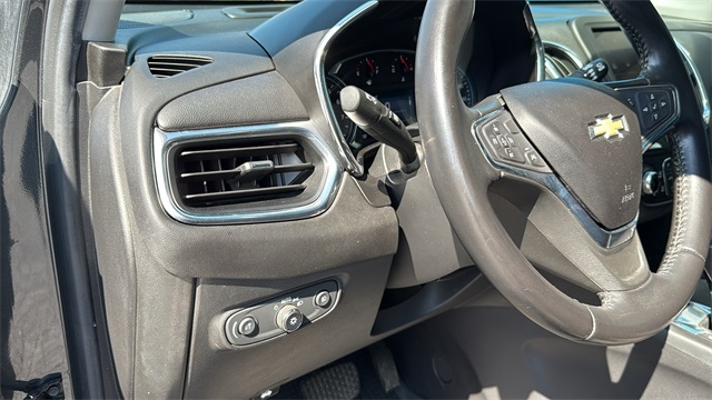 used 2020 Chevrolet Equinox car, priced at $15,998