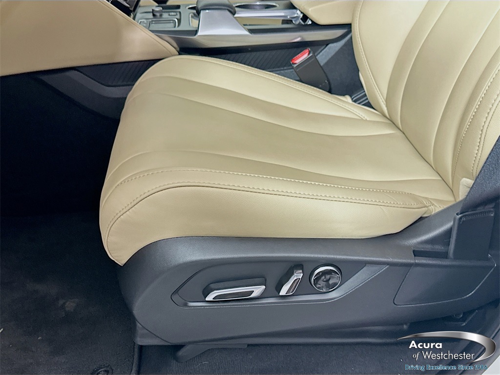 used 2023 Acura MDX car, priced at $37,799