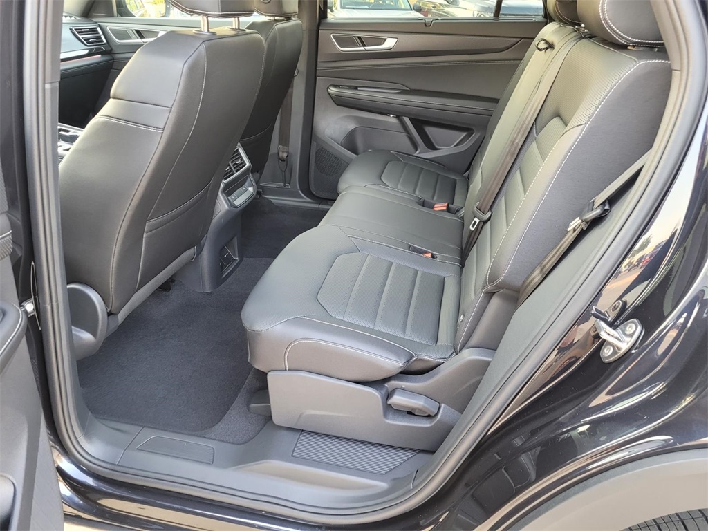 new 2025 Volkswagen Atlas Cross Sport car, priced at $44,589