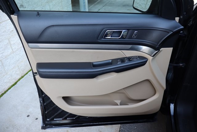used 2017 Ford Explorer car, priced at $13,500