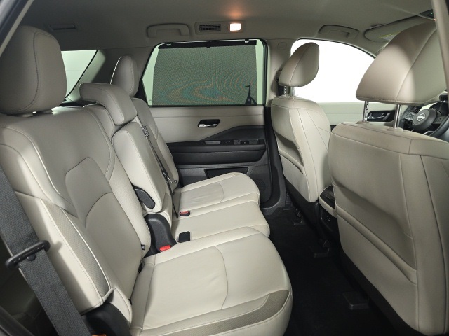 used 2022 Nissan Pathfinder car, priced at $33,211