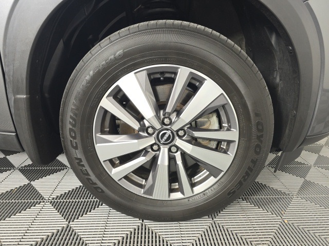 used 2022 Nissan Pathfinder car, priced at $33,211