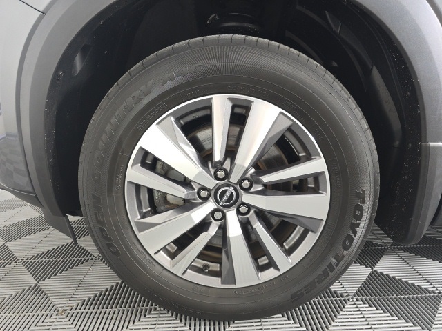 used 2022 Nissan Pathfinder car, priced at $33,211