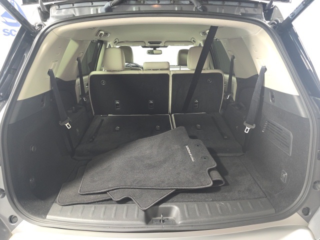 used 2022 Nissan Pathfinder car, priced at $33,211