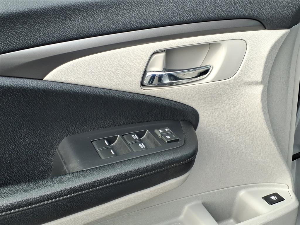 used 2019 Honda Pilot car, priced at $20,900