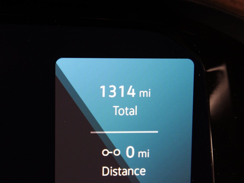 used 2025 Volkswagen Atlas car, priced at $36,488