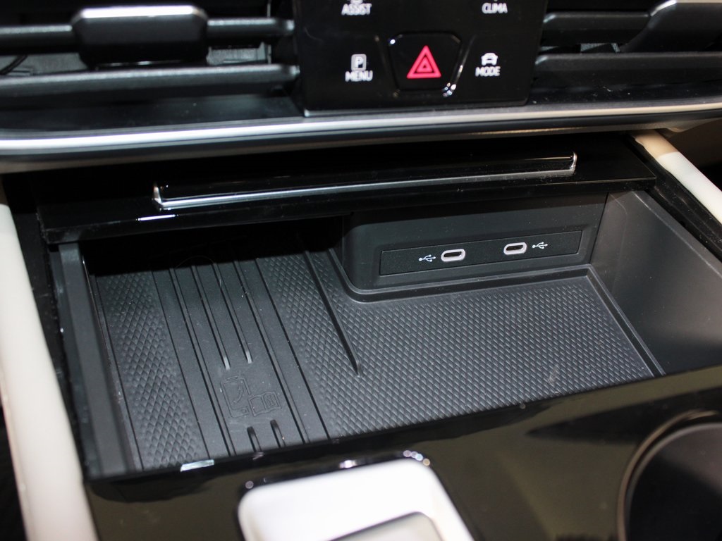 used 2025 Volkswagen Atlas car, priced at $36,488