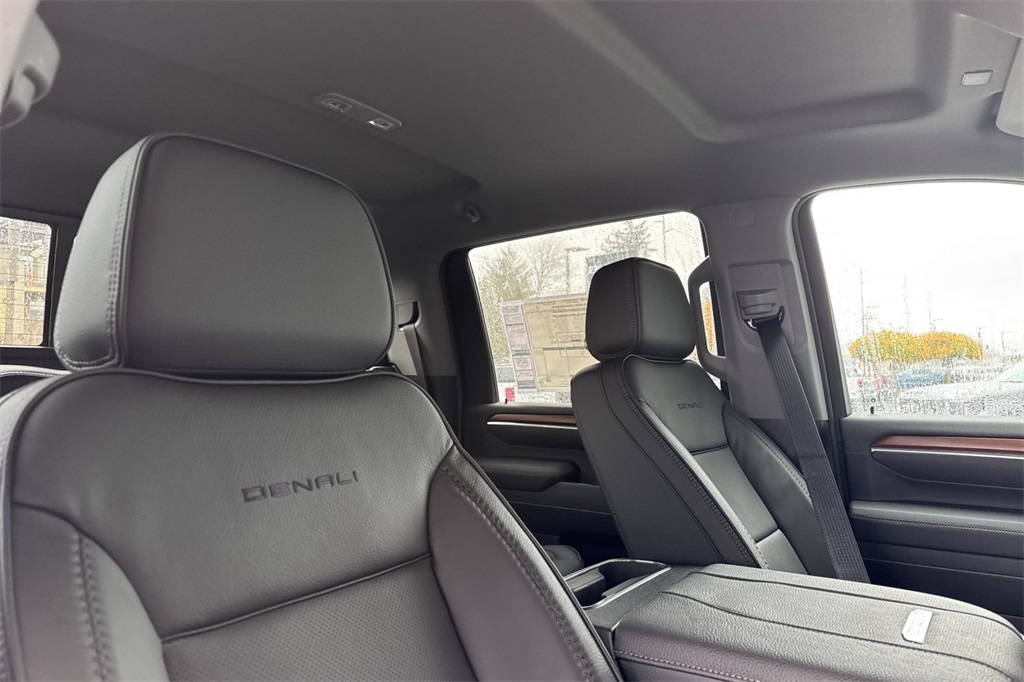 new 2026 GMC Sierra 2500HD car, priced at $84,250