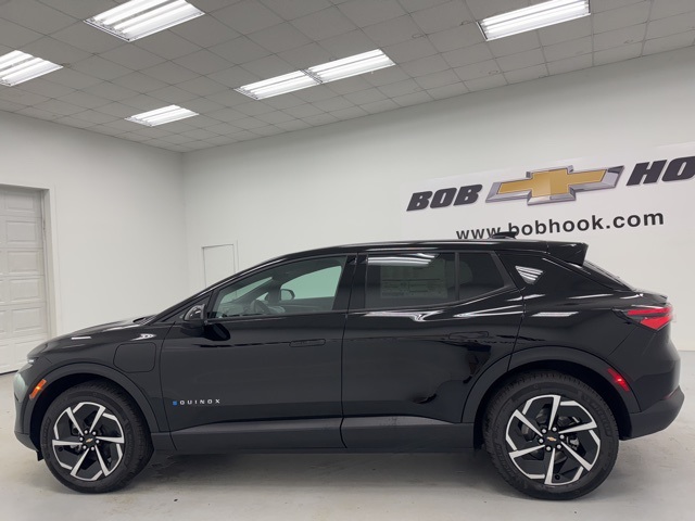 new 2026 Chevrolet Equinox EV car, priced at $40,795