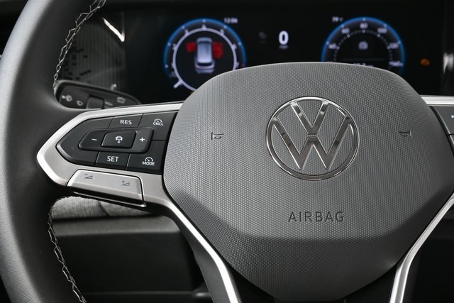 new 2025 Volkswagen Tiguan car, priced at $32,801