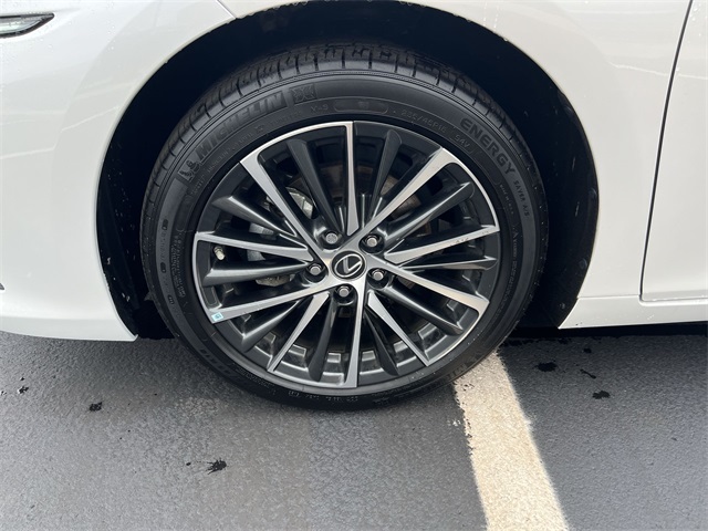 used 2024 Lexus ES car, priced at $42,820